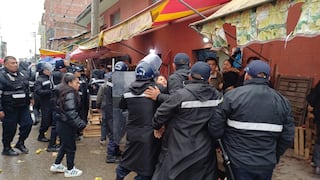 Operativo municipal en el Damero de Huancayo deja dos agentes heridos tras enfrentamientos