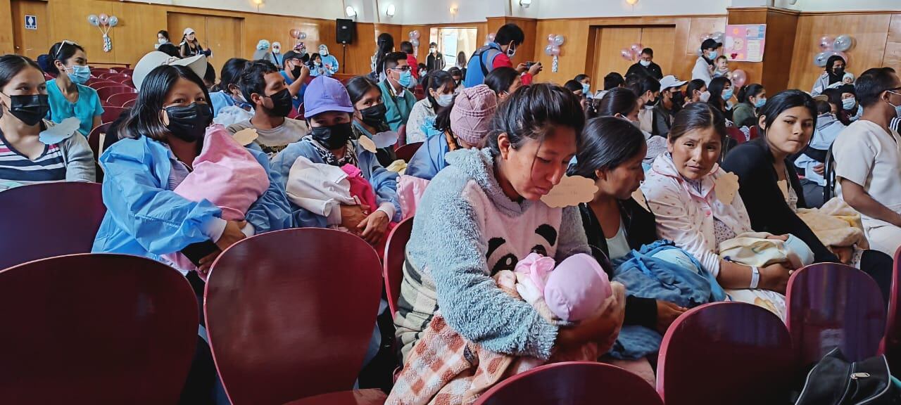 Mamás acudieron a concurso del "bebe mamoncito" (Foto: GEC)