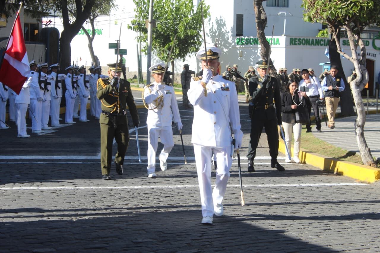 Homenaje a don José de San Martín en Arequipa. (Foto: Álvaro Figueroa/@photo.gec)
