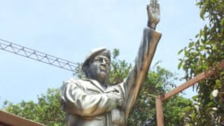 Bolivia: Evo Morales inaugura estatua de Hugo Chávez