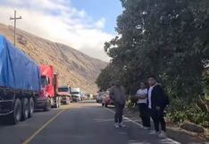 Tía María: Pobladores del valle de Tambo se movilizan y bloquean vías
