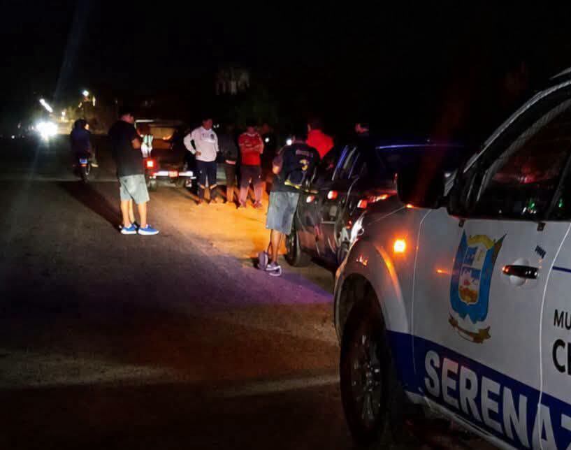 Cuando viajaba junto a su enamorada en su motocicleta fue interceptado por delincuentes, quienes sin mediar palabra lo acribillaron.