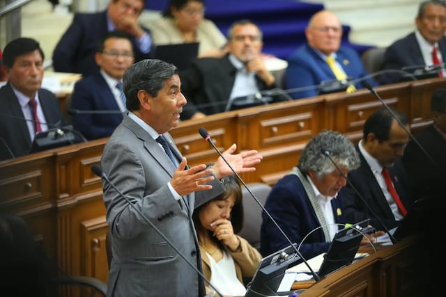 Senado aprueba con 35 votos facultades legislativas al Gobierno por 90 días (Foto: Antonio Melgarejo/GEC)