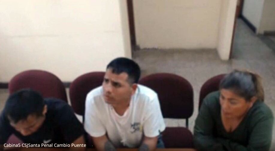 Integrantes de banda criminal se apoderaron de dos celulares de una pobladora, pero la Policía logró capturarlos en Nuevo Chimbote.