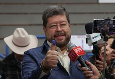 Candidato boliviano, Samuel Doria, admitió su renuncia y declaró su apoyo a Rodrigo Paz en segunda vuelta