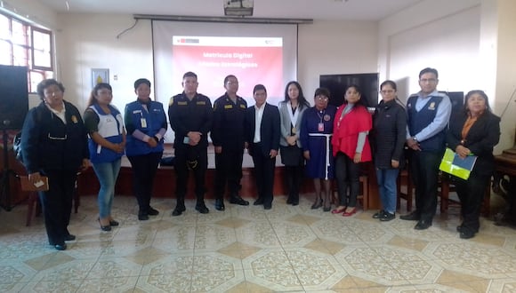 La Ugel Tacna desarrolló una reunión informativa con representantes estatales. (Foto: Adrian Apaza)