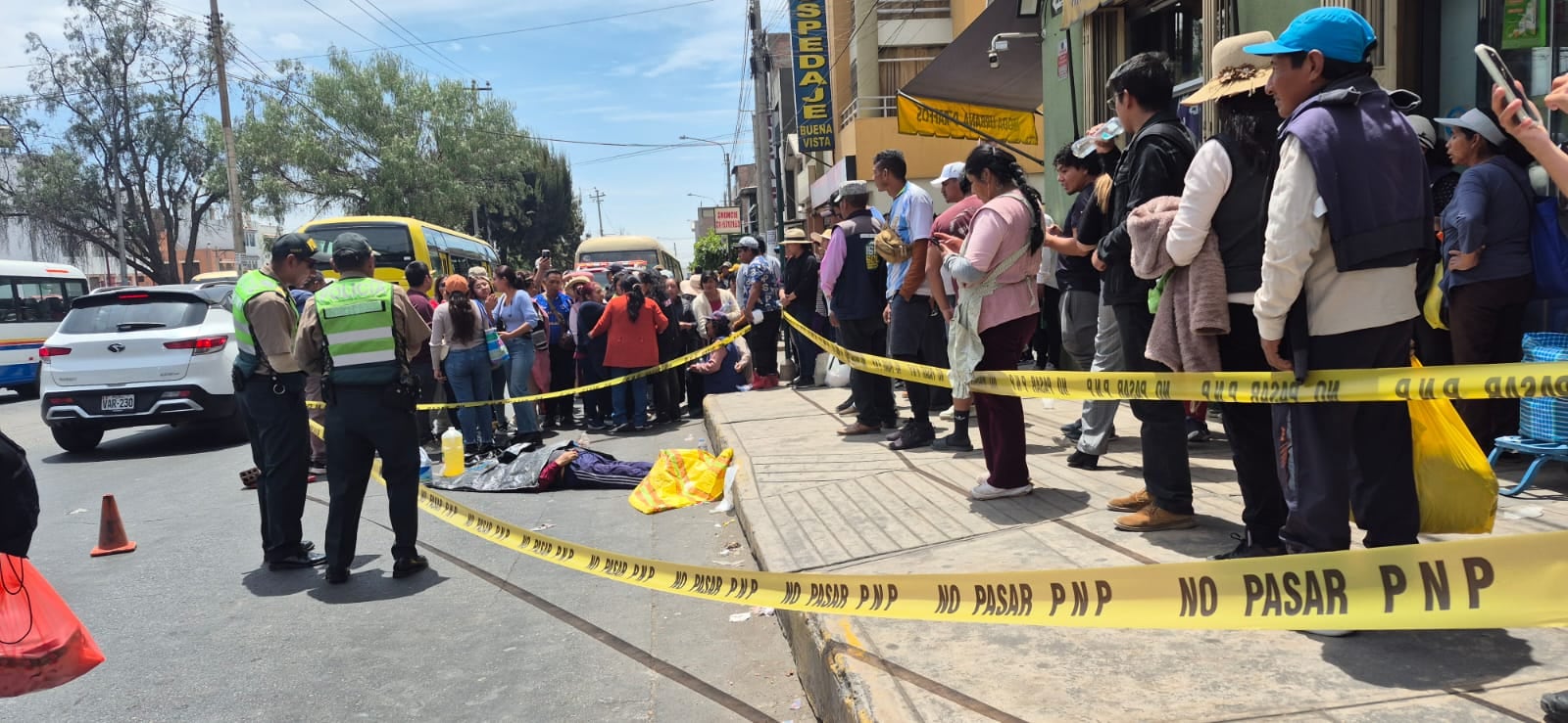 Accidente ocurrió en la av. Los Incas, en el Cercado de Arequipa. (Foto: Pedro Torres/@photo.gec)
