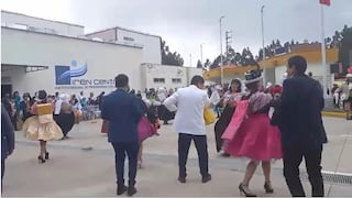 Junín: Trabajadores bailan y celebran en hospital de enfermos con cáncer