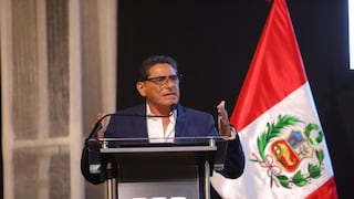 Carlos Álvarez propone control militar en penales y pena de muerte para sicarios