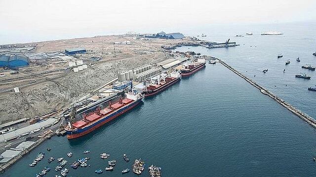 Piden restricciones para el puerto de Matarani
