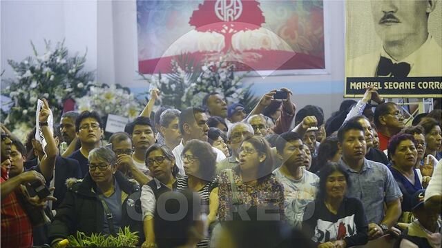 Apristas gritan arengas contra el presidente: "Vizcarra, escucha, el pueblo es aprista" (VIDEO)