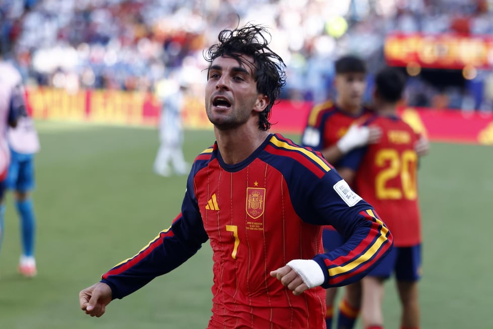 Ferrán, autor del gol e de España (Foto: EFE)
