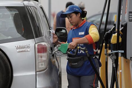 Ejecutivo oficializa subsidio temporal para el transporte público de Lima y Callao por alza de combustibles