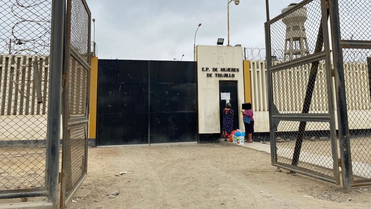 Juzgado de Trujillo dispuso 18 meses de prisión preventiva. A dos de las víctimas, de nacionalidad venezolana, las captaron cuando vendían dulces al interior de un bus.