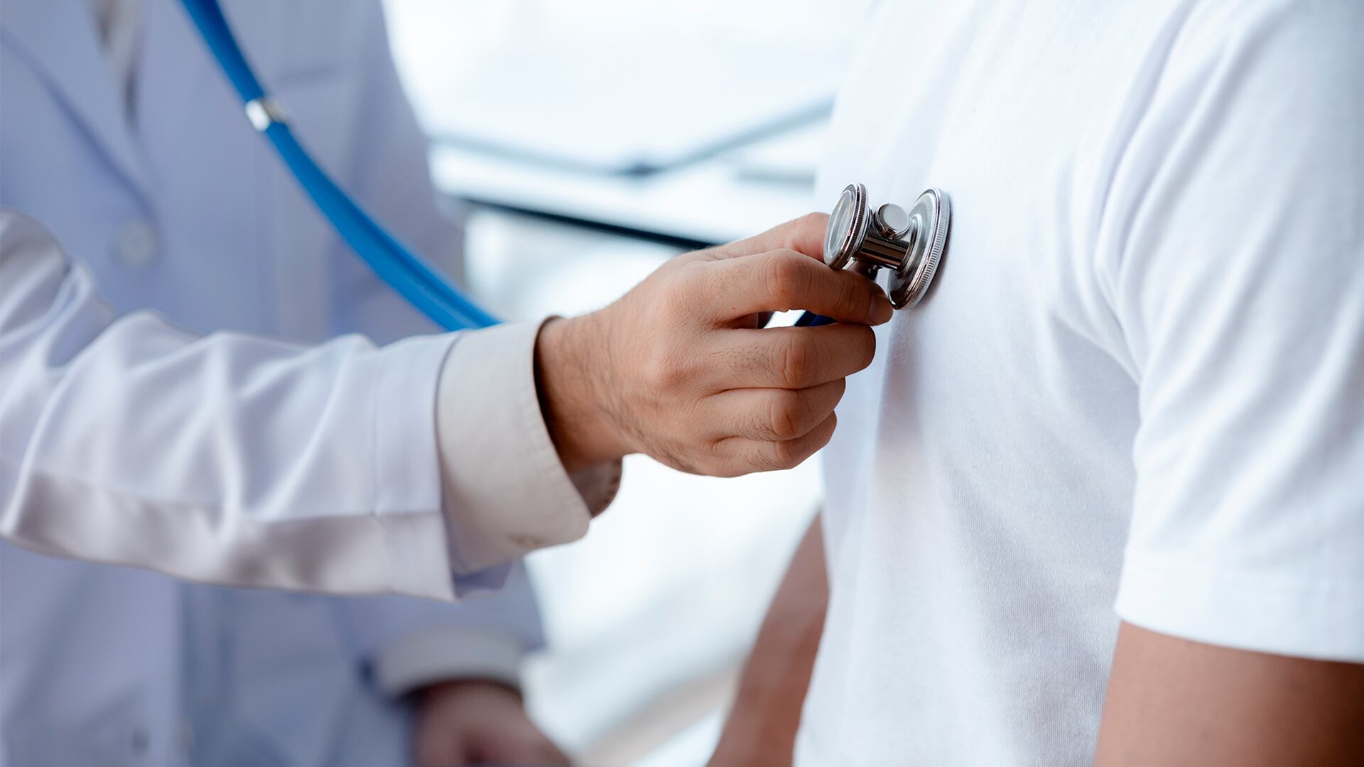 Reconocer los primeros signos de un infarto y actuar con rapidez puede marcar la diferencia entre la vida y la muerte.