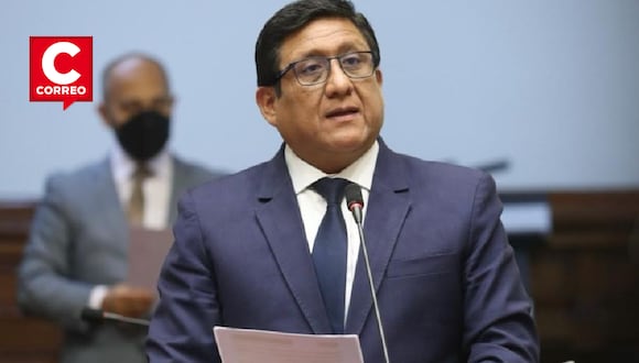 Ventura Ángel condenó que sus colegas defendieran a la congresista acusada por recortar el sueldo de los trabajadores de su despacho.