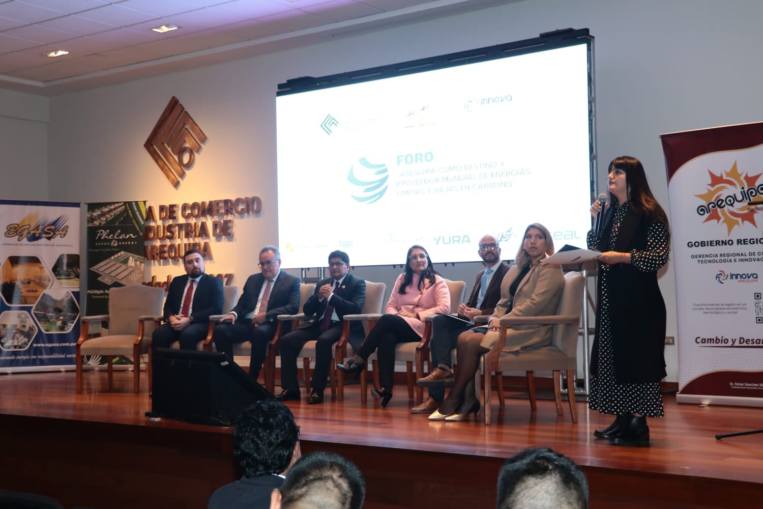 Foro “Arequipa destino y proveedor mundial de energías limpias y bajas en carbono”. Foto: Cortesía.
