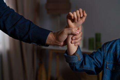 Más del 50% de mujeres en Perú ha sufrido violencia de pareja, según estudio