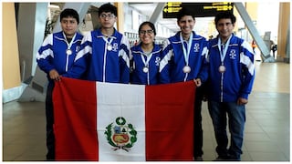 ​Escolares peruanos ganan medallas de plata y bronce en olimpiadas de Física y Astronomía (VIDEO)