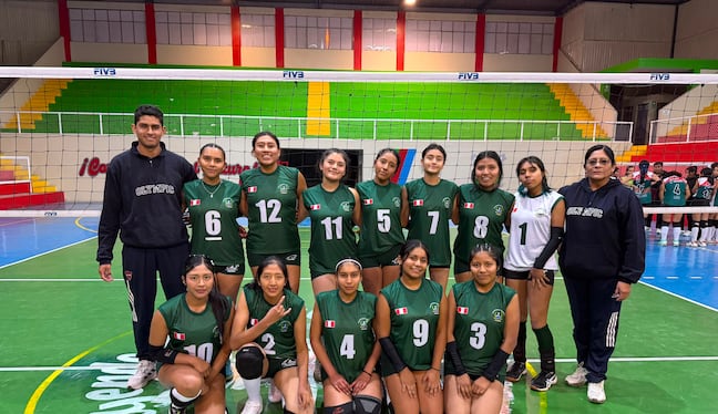 Selección de Alto Selva Alegre en campeonato de vóley U-17. Foto: Liga Provincial de Voleibol de Arequipa.
