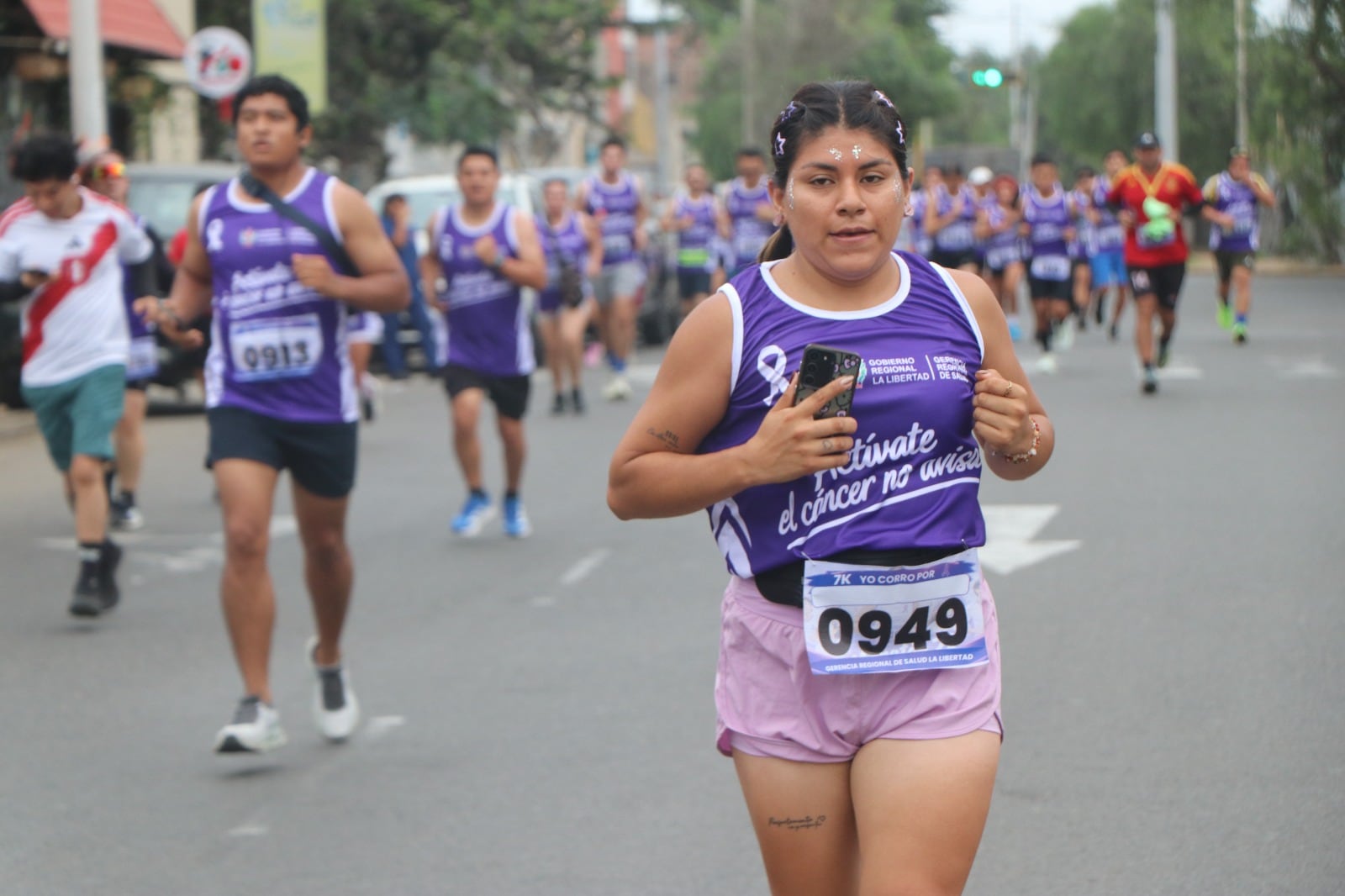Trujillo: Yarit Valles y Cinthia Cayo ganaron la Maratón 7K "Actívate, el Cáncer no Avisa"