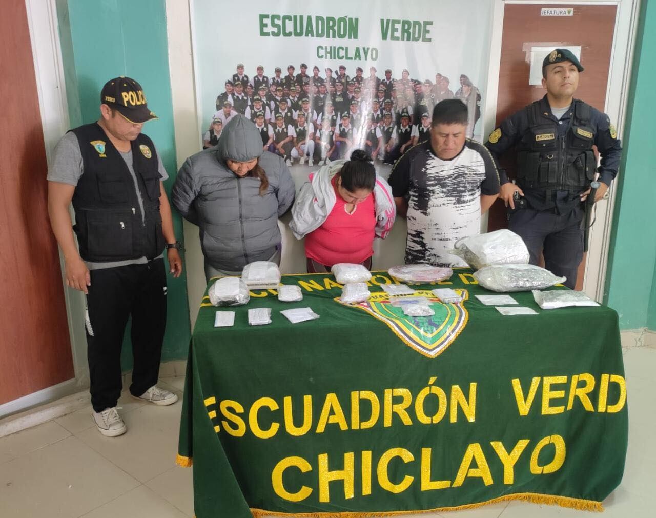 "Según el jefe de la II Macro Región Policial de Lambayeque, Marlon Anticona, los tres detenidos serían los únicos miembros de "Los Balas".