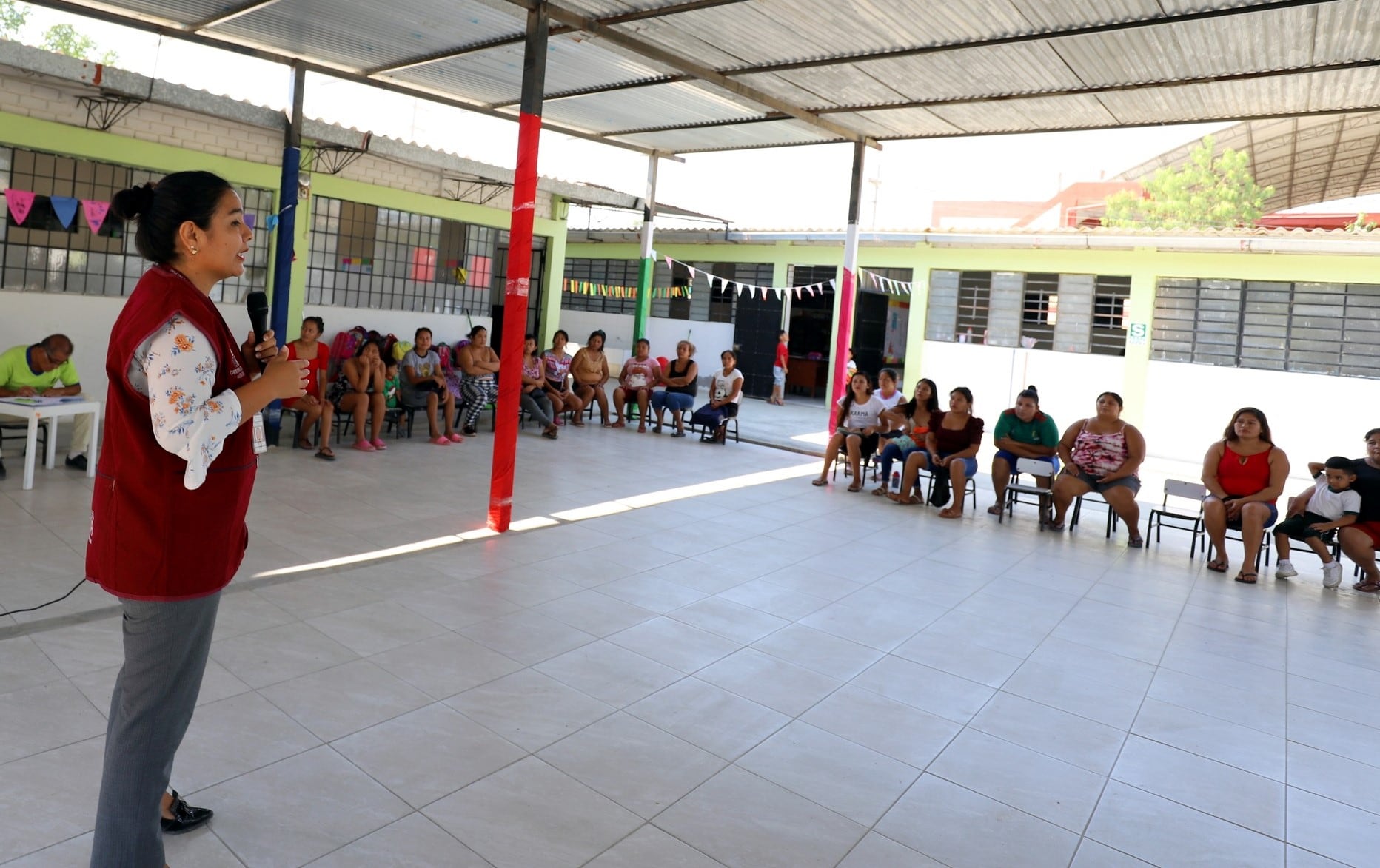 Personal de la Corte Superior de Justicia capacitó a diversas madres de familia