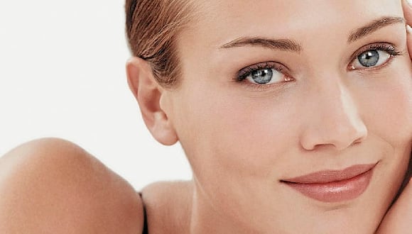 “La limpieza facial es el paso más olvidado de las rutinas cosméticas”, señala Rocío Escalante, experta en dermofarmacia.