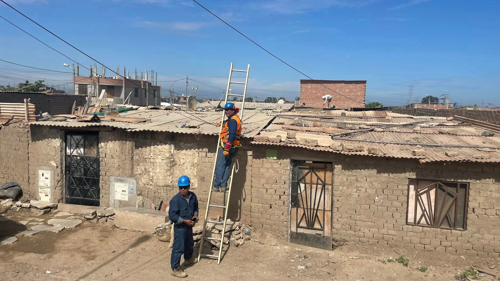 Conexiones clandestinas de energía eléctrica.