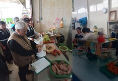 Decomisan carne y alimentos malogrados en mercado de Trujillo