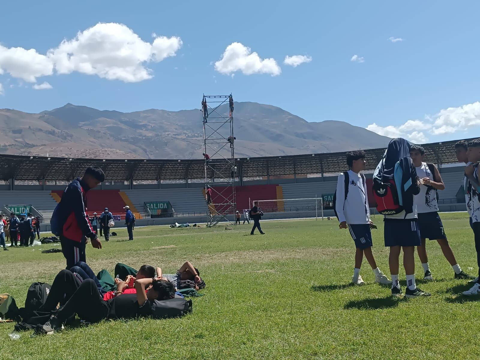 Jalón de orejas para los organizadores que no previeron deficiencias