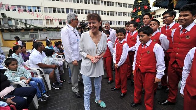 ​Ministra de Salud visita Hospital del Niño junto a 'Los Toribianitos' (FOTOS Y VIDEOS)