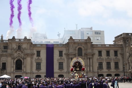 Señor de los Milagros: Así se vive la segunda procesión en el Centro de Lima (GALERÍA)
