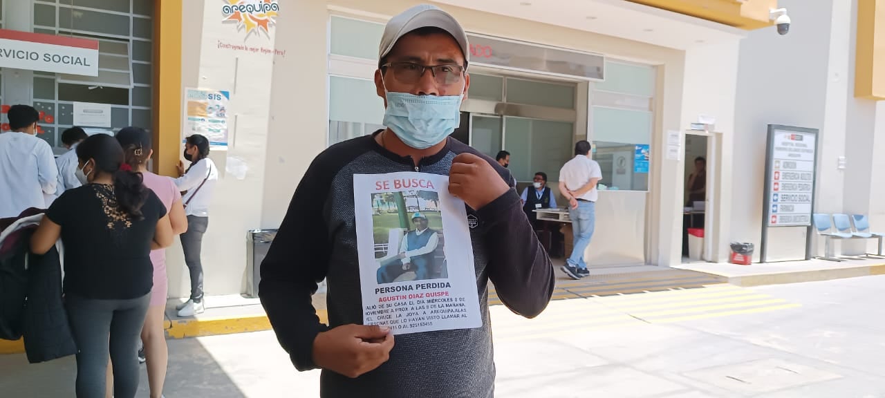 Sus hijos lo buscan en la ciudad y piden información. (Foto: Pedro Torres)