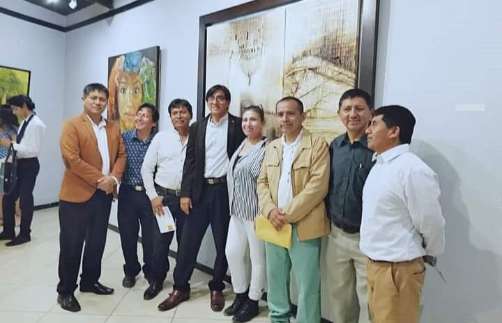 Ex integrantes de la Escuela de Bellas Artes Ignacio Merino, presentan exposición artística.