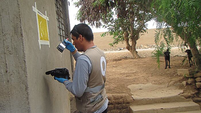 Organismo estatal indicó que la presencia de este insecto se ha incrementado en granjas y establos ubicados en el distrito costero, debido a la acumulación de estiércol húmedo.