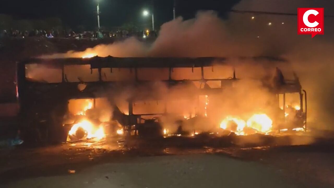 Bus interprovincial se incendió en Chancay