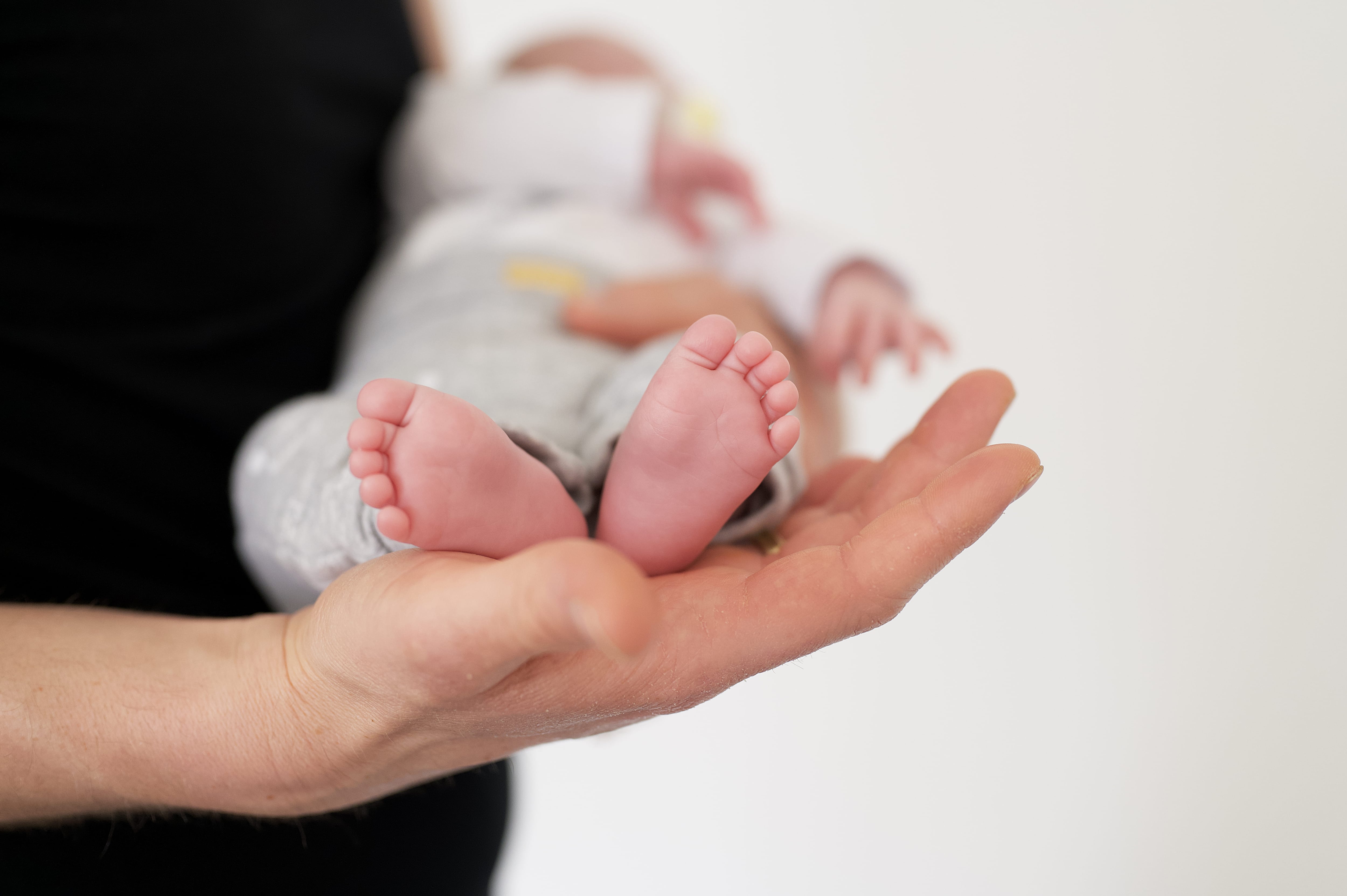 En Perú, cerca de 30 mil bebés nacen prematuramente cada año. Especialistas advierten sobre la importancia de la atención oportuna y el seguimiento médico especializado.