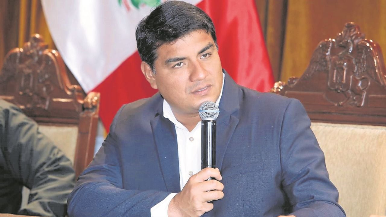 Burgomaestre dijo que ese es el costo por tratar de ordenar la ciudad. Asegura que promotores de estas fiestas se van a otros distritos donde no fiscalizan.