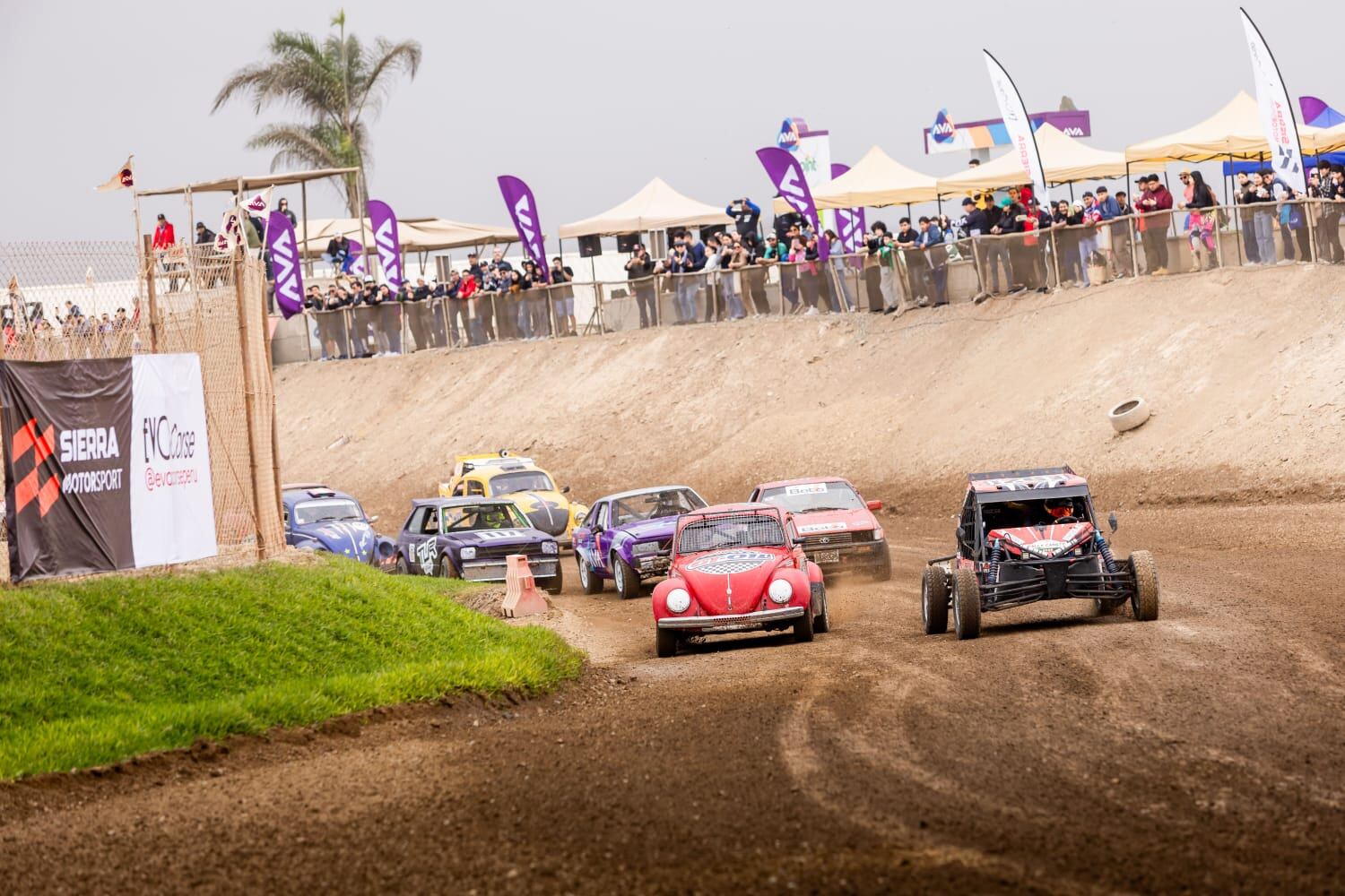 Competencia congresó a más de dos personas. Foto: difusión.