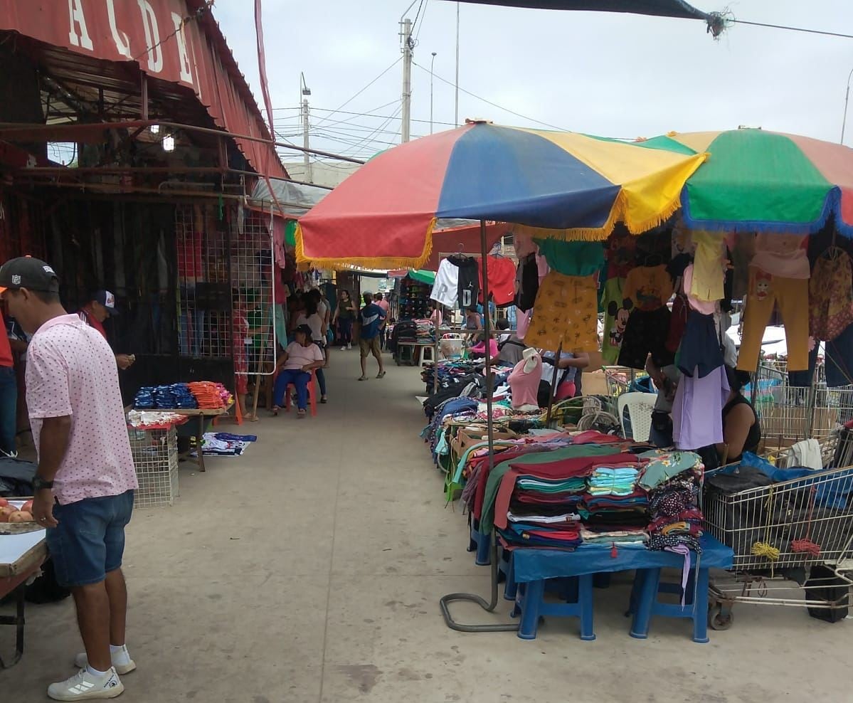 Desmienten venta o alquiles de espacios públicos en el Complejo de Mercados