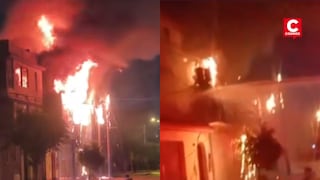 El Agustino: dantesco incendio consumió templo evangélico y movilizó a siete unidades de bomberos