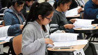 Más del 60 % de peruanos se equivoca al elegir una carrera profesional, advierte el Ministerio de Trabajo