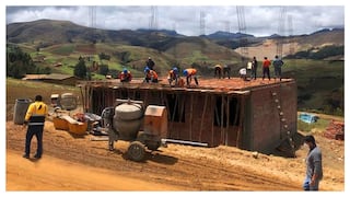 Construyen casa para hermanitos que quedaron huérfanos en Huamachuco