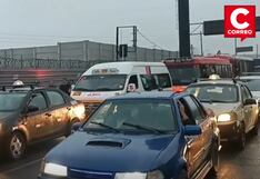 Gran congestión vehicular en exteriores del antiguo Aeropuerto Jorge Chávez a horas de su cierre