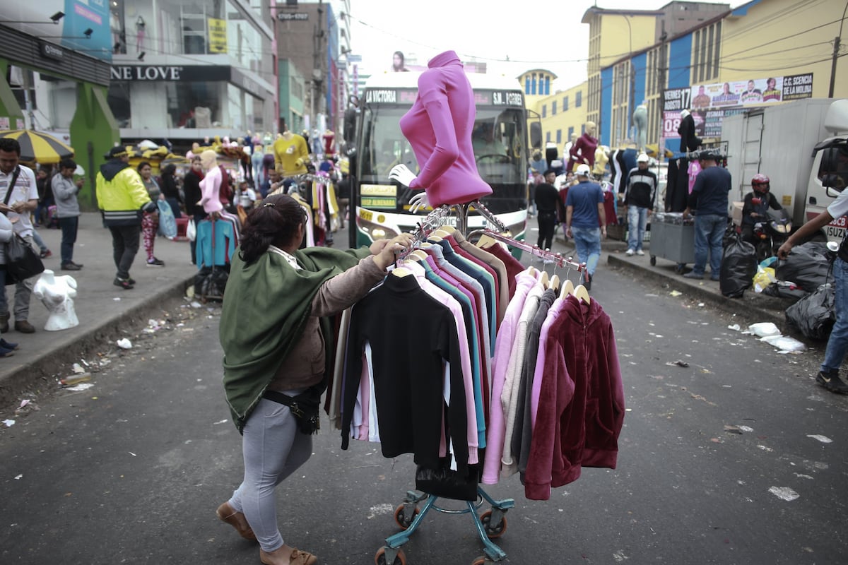 Asociación de Gamarra Perú pide créditos para las MIPES y medidas para reducir el stock acumulado de prendas y telas. (Foto: GEC)