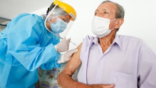 Ica: amplias brechas en vacunación contra la influenza y el neumococo en los adultos mayores