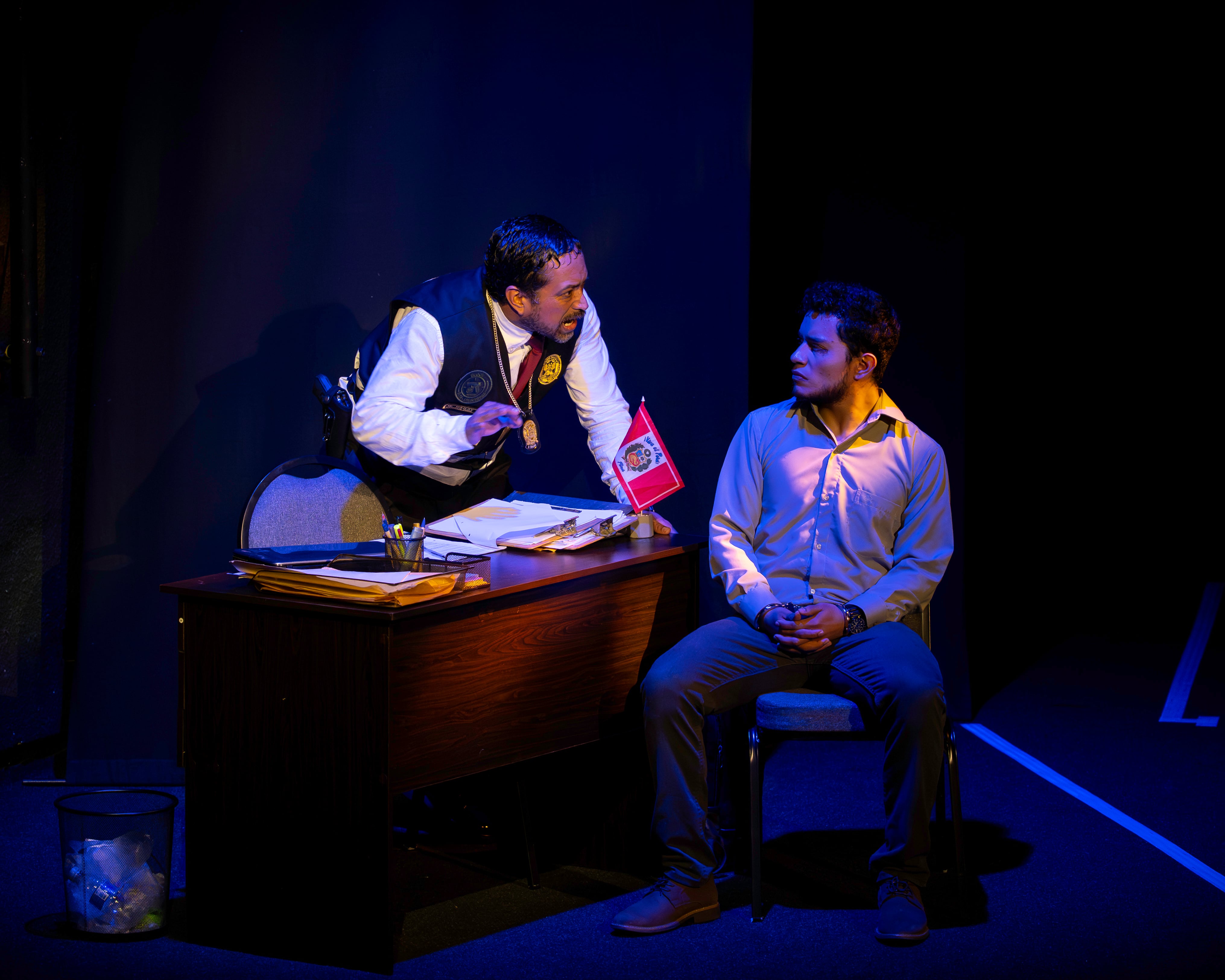 Un thriller psicológico ambientado en el Perú contemporáneo, donde explora temas como el poder, la impunidad y las verdades ocultas desde el lenguaje del suspenso teatral. Fotos: Renzo Olaya