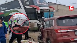 Áncash: Policía muere tras choque frontal entre bus y camioneta