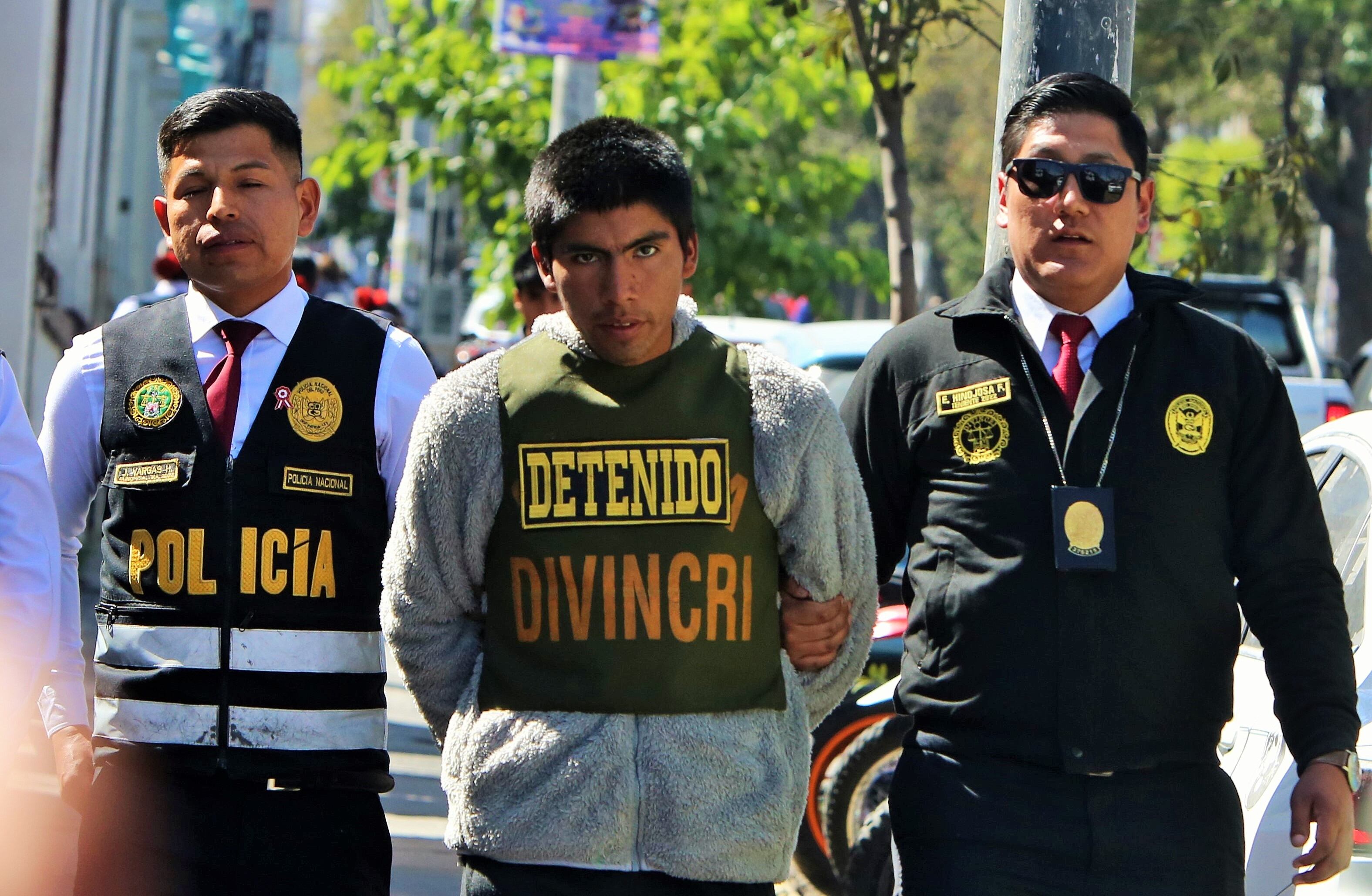 Jhonnatan Molina fue trasladado a la Divincri. Foto: Leonardo Cuito.